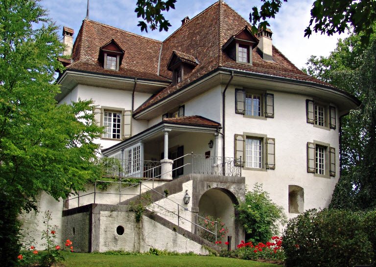 Münsingen Castle, Münsingen, Switzerland, Switzerland